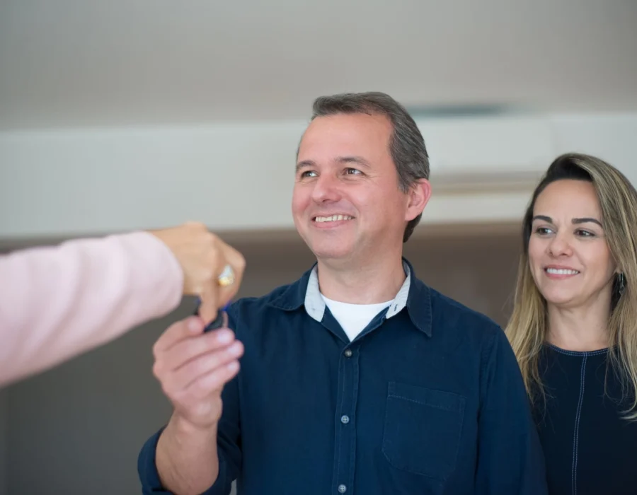 Receiving keys from a broker