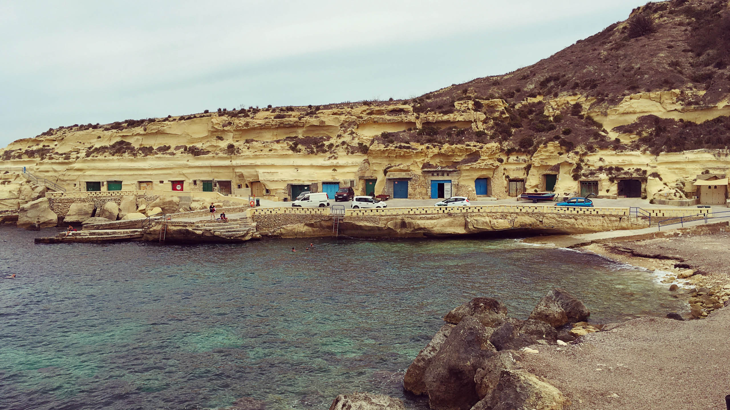 Daħlet Qorrot, Malta
