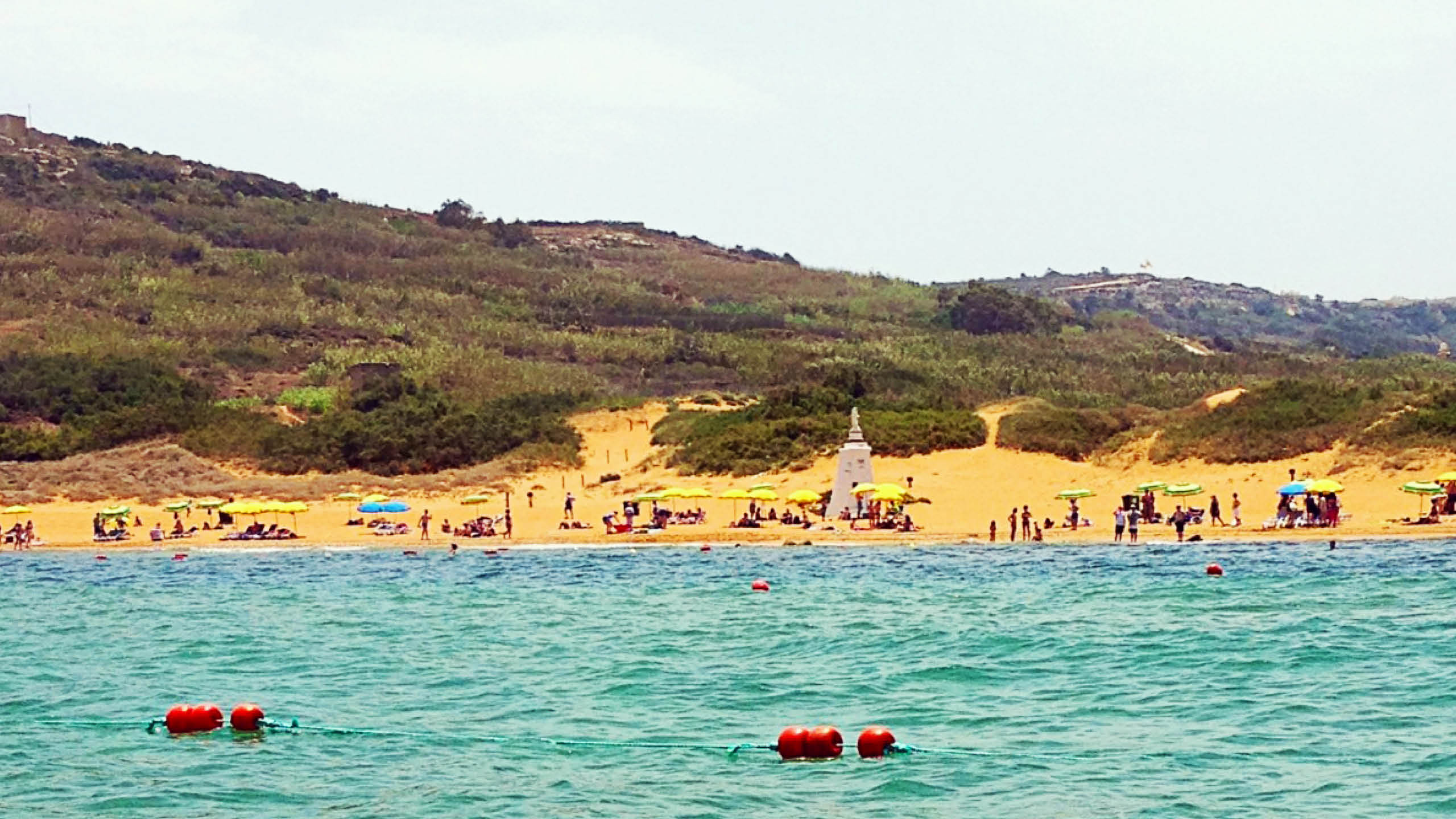 Ramla l-Ħamra, Malta